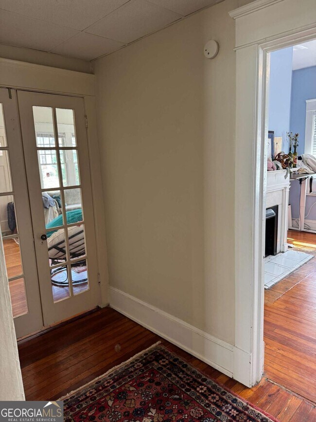 Foto del edificio - 840 Penn Ave NE