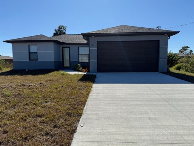 Brand-New 3-Bedroom Home for Rent in Lehigh Acres – Modern Design + Special Offer! - Brand-New 3-Bedroom Home for Rent in Lehigh Acres – Modern Design + Special Offer!