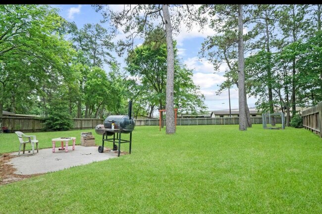 Foto del edificio - 22223 Spring Gate Dr