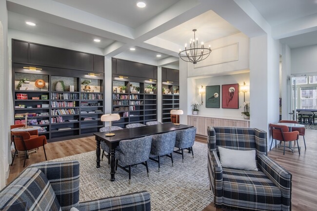 Building Photo - Amberlin Georgetown 55+ Active Adult