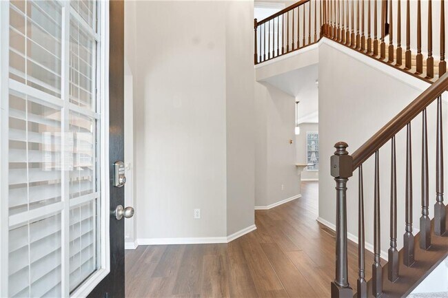 Foto del edificio - 6462 Millstone Cove Dr