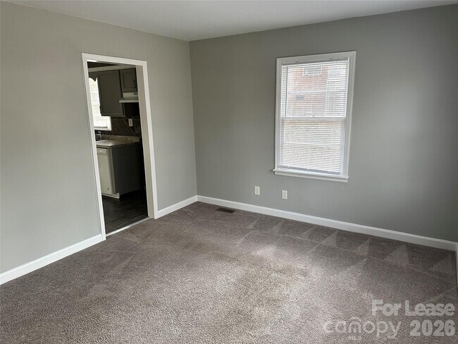 Foto del edificio - 3942 Tillman Rd