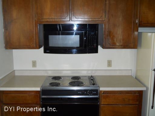 Foto del edificio - 740 Villa Ave