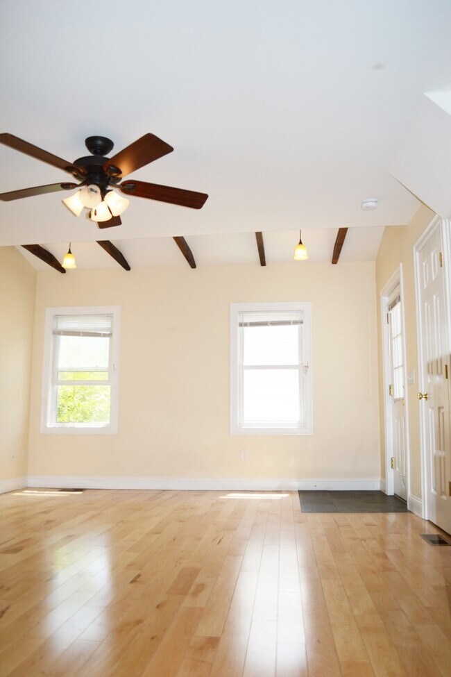 Foto del edificio - 214 North Ave