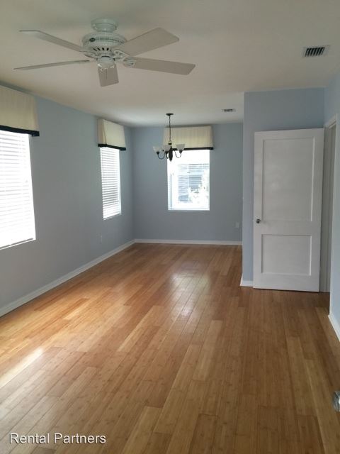 Foto del edificio - 1233 Rensselaer Ave