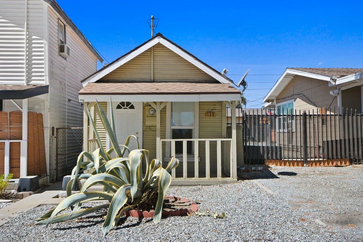 Photo - 138 N. Riverside Ave.