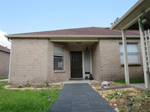 Building Photo - 3926 Summit Valley Dr