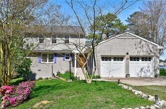 Building Photo - 718 Mimosa Rd