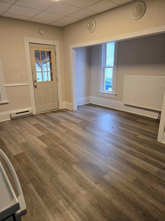 Foto del edificio - 709 Main St