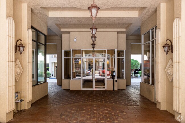 Foto del edificio - Bayfront Condominiums