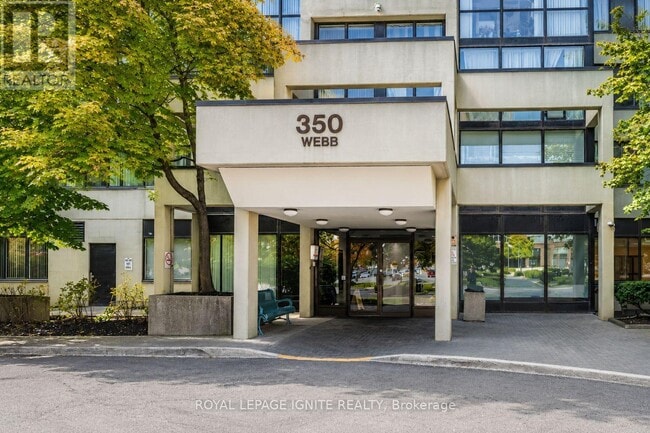 Building Photo - 350 Webb Dr
