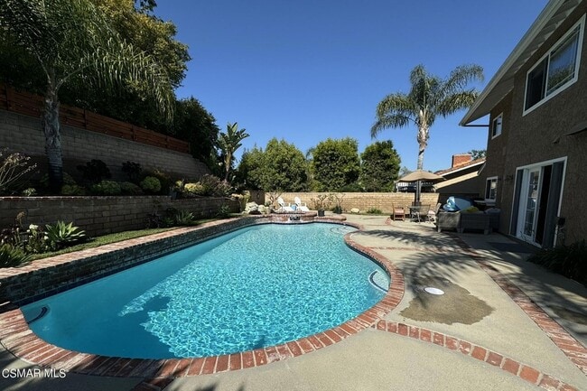 Building Photo - 3355 Bear Creek Dr