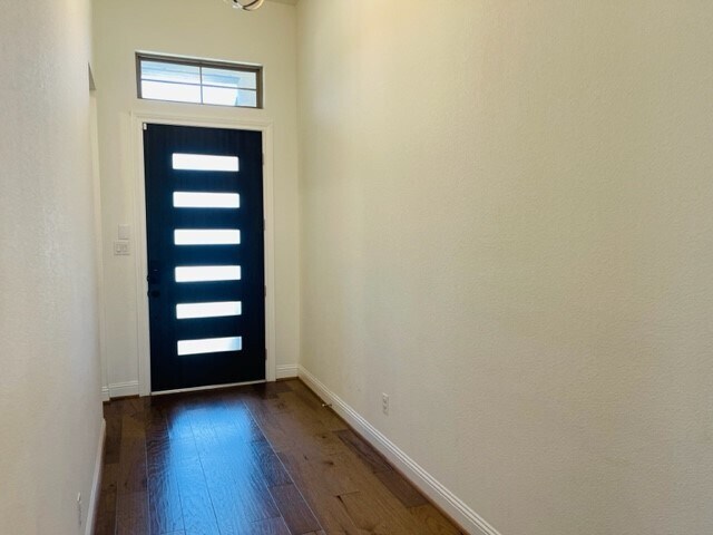 Building Photo - 13710 Saxon Cliff Ln