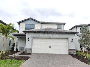 Building Photo - 6211 Baywood Ct