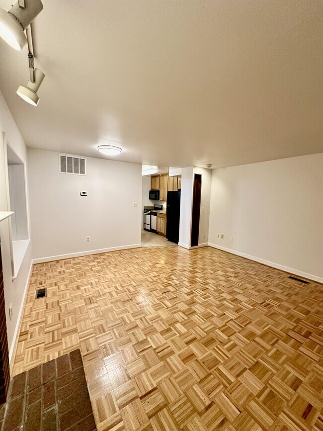 Foto del edificio - 921 Second St