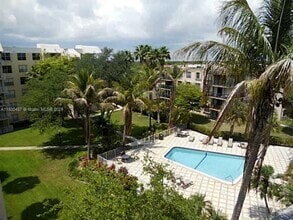 Building Photo - 13100 SW 92nd Ave
