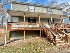 Building Photo - 408 Winston St