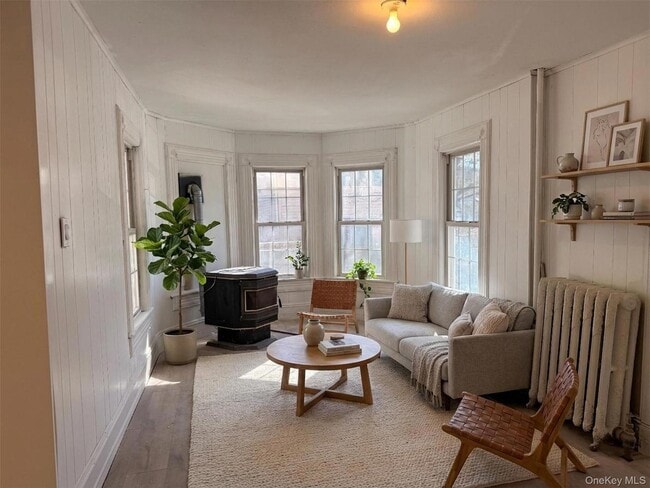 Building Photo - 146 NY-284