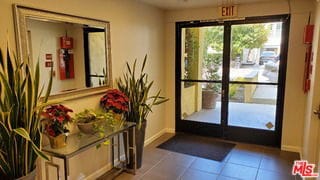 Foto del edificio - 1634 Malcolm Ave