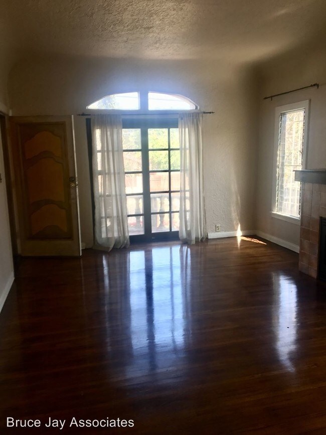 Foto del edificio - 1611 Talmadge St