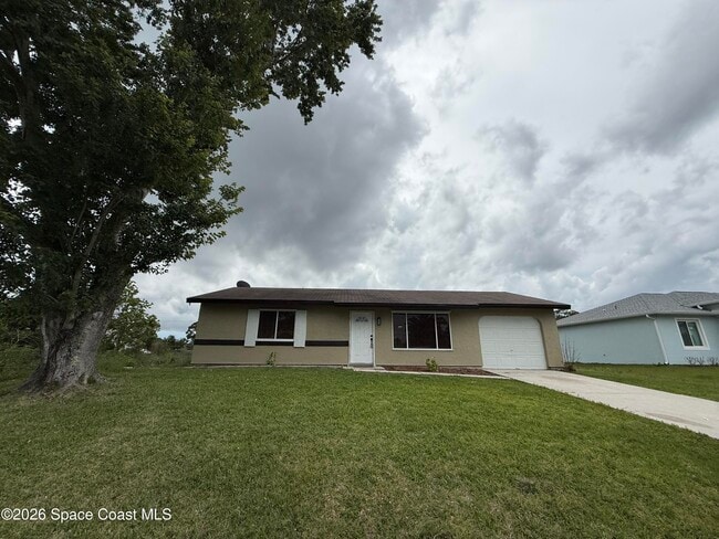 Foto del edificio - 1490 Van Buren Ave SE