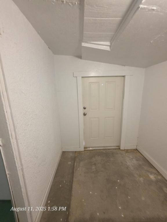 Building Photo - 2661 Papago Rd