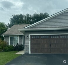 Building Photo - 836 Northview Ln