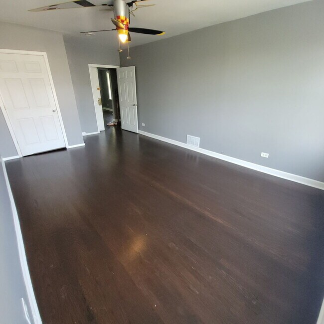 Foto del edificio - 834 N Christiana Ave