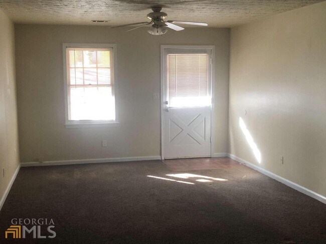 Building Photo - 45 Gum Tree Ct