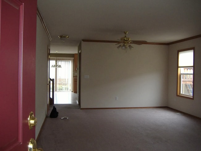 Entrance Living - 26222 233rd Ct SE