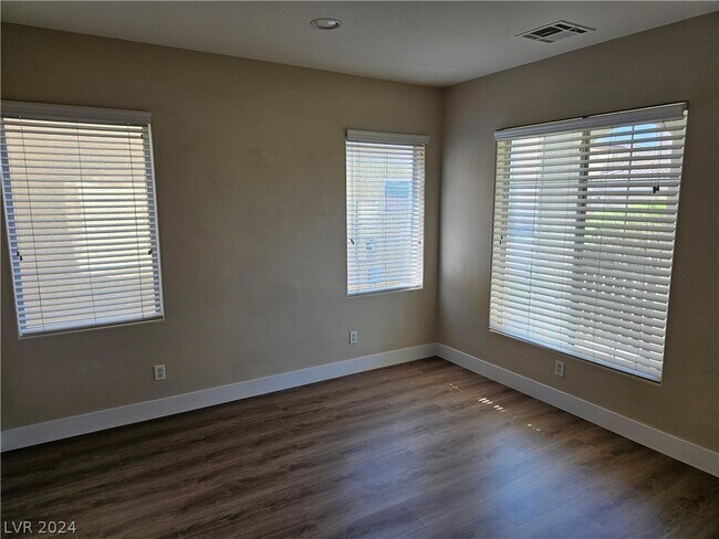 Building Photo - 1018 Garnet Ridge Ct