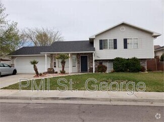 Building Photo - 1947 E 40 S Cir