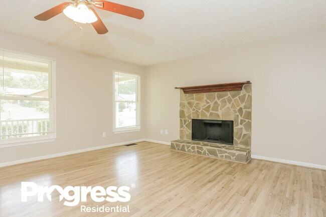 Foto del edificio - 525 Knollwood Dr