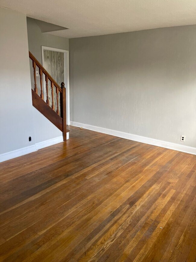 Elsmere Manor House Rental in Wilmington, DE