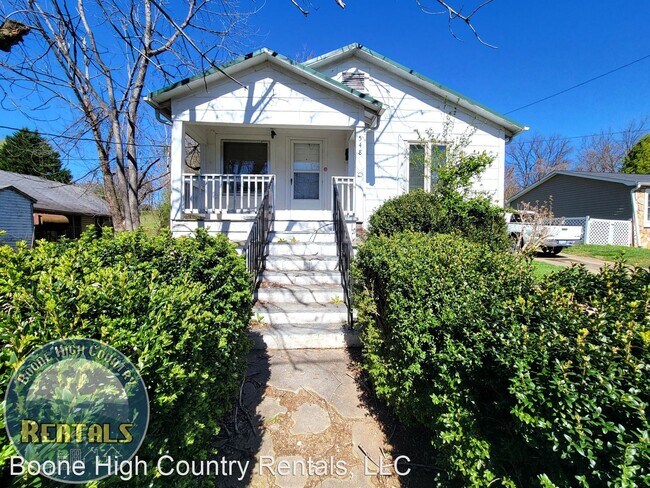 Building Photo - 2 br, 1 bath House - 548 Hill St