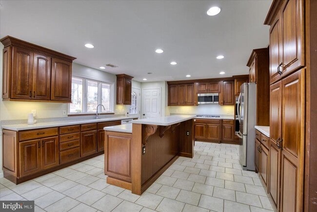 Foto del edificio - 1674 High Point Ln