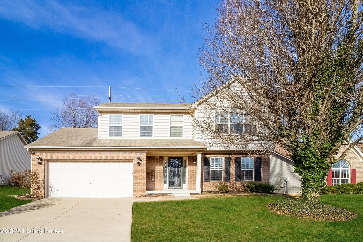 Foto principal - 9603 Long Rifle Ln