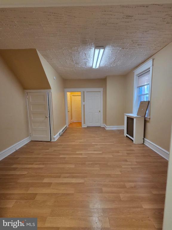 Foto del edificio - 4102 W Maple Ave