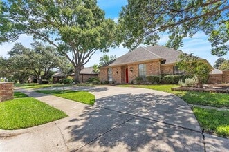 Building Photo - 3820 Matterhorn Dr