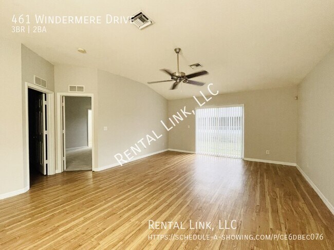 Foto del edificio - 461 Windermere Dr