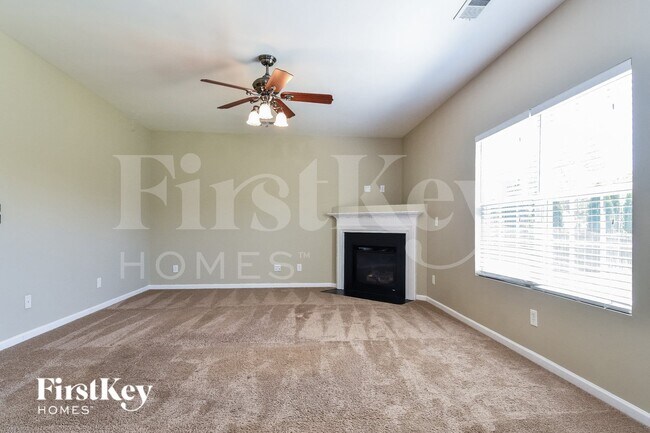 Foto del edificio - 1815 Beeson Park Ln