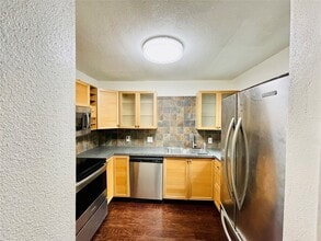 Building Photo - 2103 Place Rebecca Ln