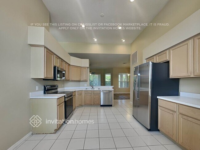 Building Photo - 2819 Shaughnessy Way