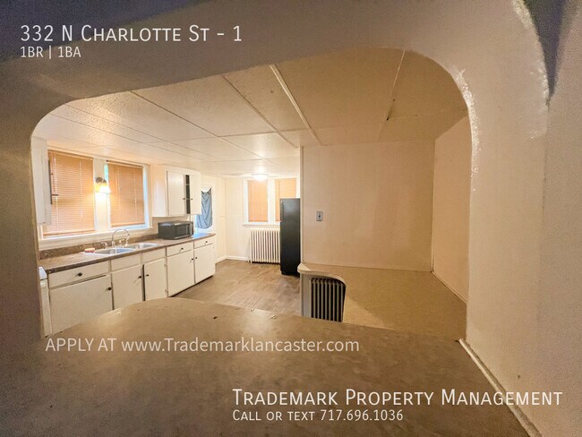 Building Photo - Nice West End Apartment