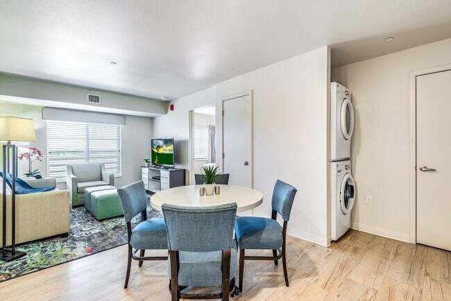 Foto del edificio - 11350 E Peakview Ave