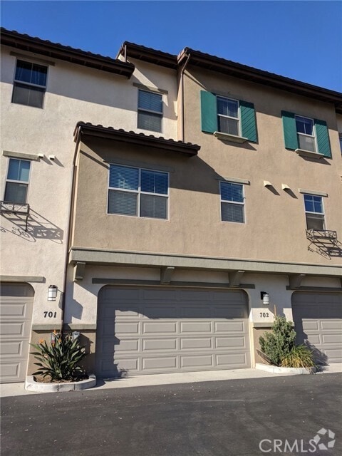 Building Photo - 207 Westpark Ct