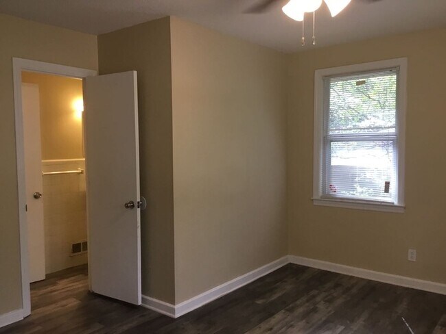 Foto del edificio - 2150 Arrowhead Dr