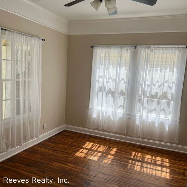 Building Photo - 3 br, 1.5 bath House - 965 Selma St.