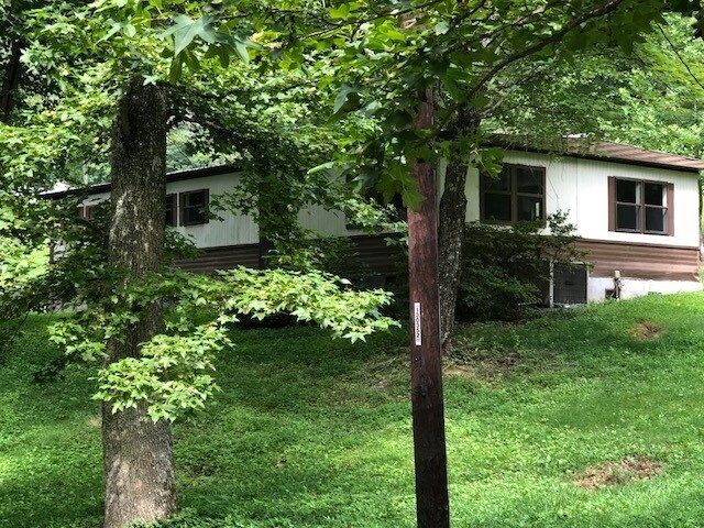 Foto del edificio - Knoxville 39732 - 3 bedroom minutes from T...