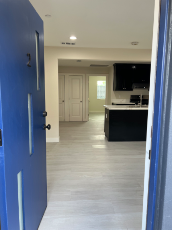 Foto principal - 954 J St